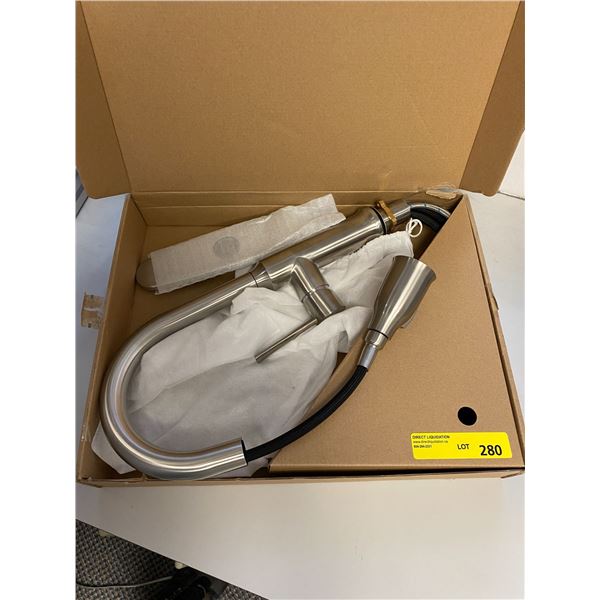 CREA Kitchen Faucet with pull out sprayer - Stainless Steel