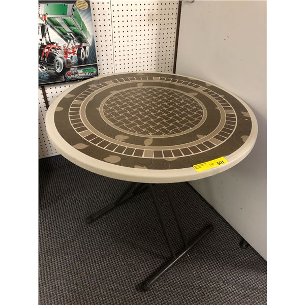 30in round Outdoor Hard Plastic Patio Table
