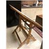 Image 2 : Adjustable Artist/Architect Drafting Table