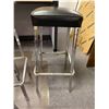 Image 3 : Group of 3 Black and Chrome Bar Stools