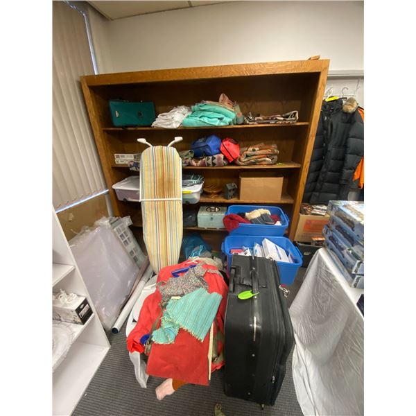 from Turner & Hooch - corner lot of misc. collectibles and houseware items plus from the Hockey Show