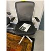 Image 1 : FelixKing FK0918 Office Chair- White with Black