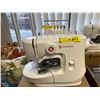 Image 1 : Singer MX60 Sewing Machine