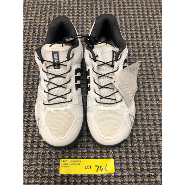 WILSON Quicklace RUSHPro - Women's US 4 - White and Black Runners