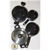 Image 1 : POT AND PAN SET WITH LIDS