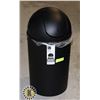 Image 1 : GRAND CAN BLACK GARBAGE CAN