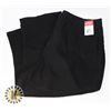 Image 1 : WOMENS 3/4 LENGTH BLACK SHORTS SIZE 18 M