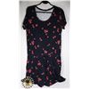 Image 1 : WOMENS NAVY FLORAL PATTERN ROMPER SIZE L