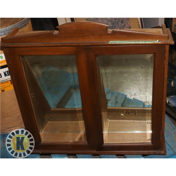 33.5" BY 32" BY 8" DISPLAY CABINET