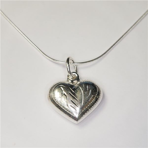 SILVER HEART 19" NECKLACE