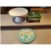 Image 1 : Set of 2 Serving Trays & 6 Cookbooks