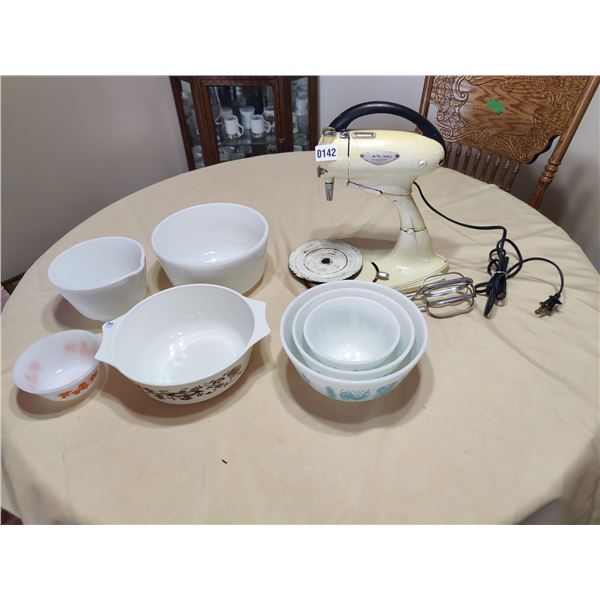 Antique Hamilton Beach Stand Mixer and assorted mixing Bowls and Corningware