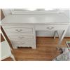 Image 2 : Vintage Vanity Desk with Matching Chair