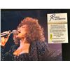 Image 2 : WHITNEY HOUSTON SIGNED 8 X 10 (RA COA)