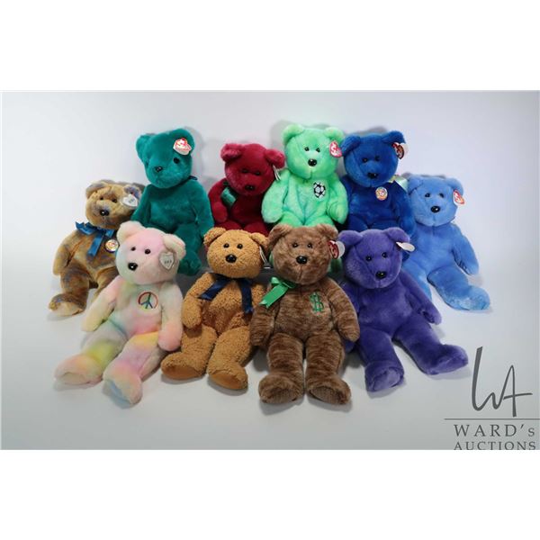 Ten collectible Ty Beanie Buddy bears including 2000 Official Club Bear, green Teddy, Clubby II, Clu