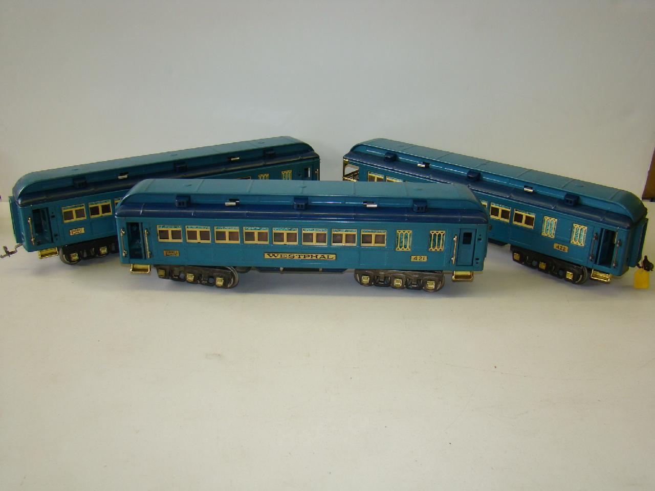 Lionel Blue Comet Passenger Cars.