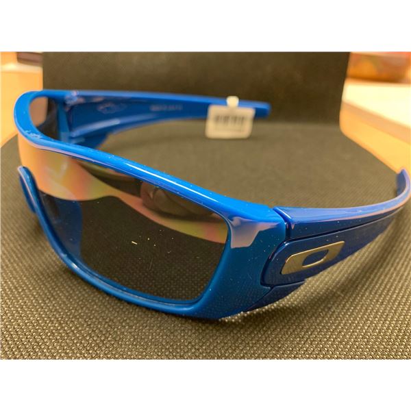 Mens Blue NEW Sunglasses made in USA