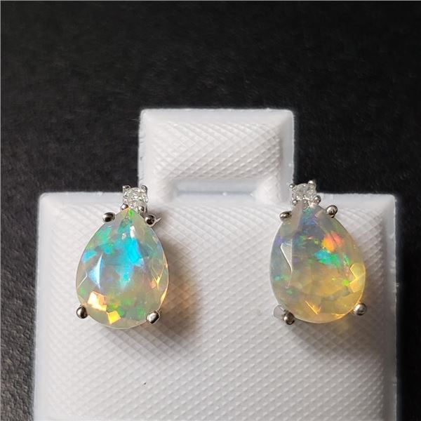 14K White Gold Opal(0.95ct) Diamond(0.03ct) Earrings (~weight 1.18g), Made in Canada, Appraised Reta