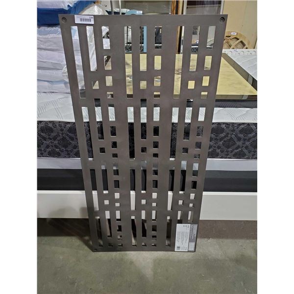 *NEW* Decorative Sceen Panel 2'x4' - Gray