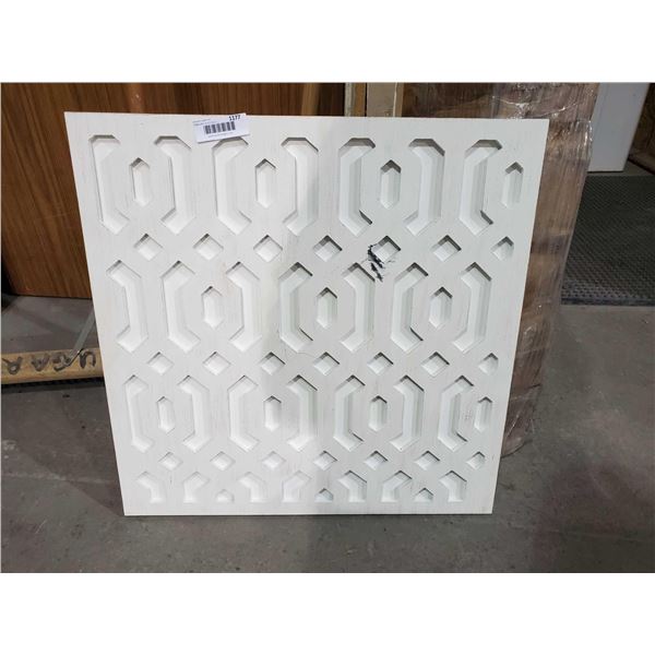 Wooden Decorative Wall Hanging 24x24"