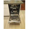 Image 3 : Thermador Luxury Sapphire Glow 24” Dishwasher, Stainless Steel