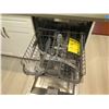 Image 4 : Thermador Luxury Sapphire Glow 24” Dishwasher, Stainless Steel