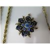 Image 8 : Misc Costume Jewelry: 6 Necklaces, 2 Bracelets, Brooch, Hairpin, etc
