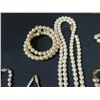 Image 8 : Misc Faux Pearl Necklaces & Bracelets, Shell & String Necklace