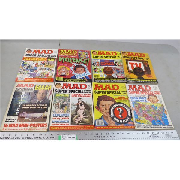(8) MAD magazine comics