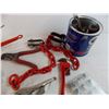 Image 2 : Assorted tools + O ring kit and chains