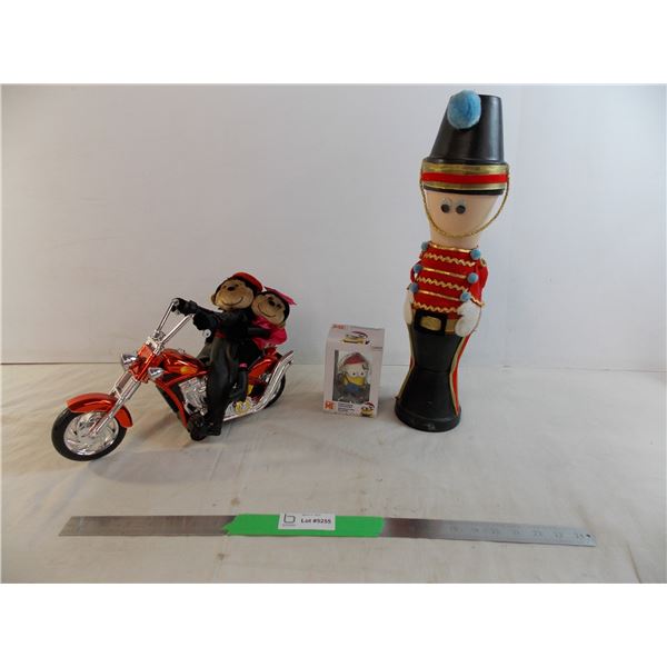 Minion Figure in box, Wooden Figure, Monkey's on a motorbike