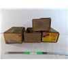 Image 1 : (4) small wooden crates