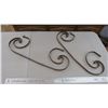 Image 1 : *ornamental metal brackets - 27" long