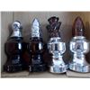 Image 3 : Avon chess pieces - 3 pawns, 3 queens, 2 bishops,
