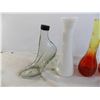 Image 3 : Glass vases + Shoe bottle
