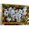 Image 3 : *Tote of X-mas decor - Box of ceramic angels + town village ceramics