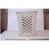 Image 1 : Laundry Basket