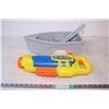 Image 1 : Wood Boat Shelf,water Gun