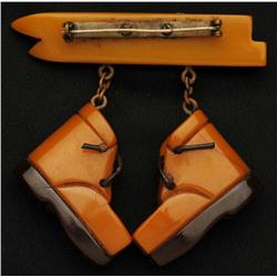 Bakelite Ski & Ski Boots Pin.