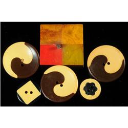 Lot of 6: Bakelite Multicolor Buttons.