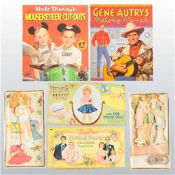 Lot of 4: Paper Dolls.