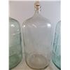 Image 3 : *(3) Glass 5 gallon jugs