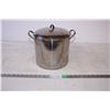 Image 1 : Stainless Steel Pot