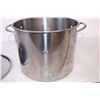 Image 4 : Stainless Steel Pot