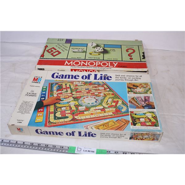 Monopoly,Game of Life Board games