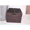 Image 2 : *Grey laundry basket with decorative basket