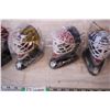 Image 3 : (6) NHL Goalie masks