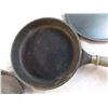 Image 3 : cast iron frying pans