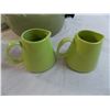 Image 2 : Green cook pot + 3 aluminum S&P shakers, 2 ceramic milk cups