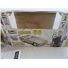 Image 2 : Revell Route 66 - 1962 Corvette Convertible Chrome - complete - open box